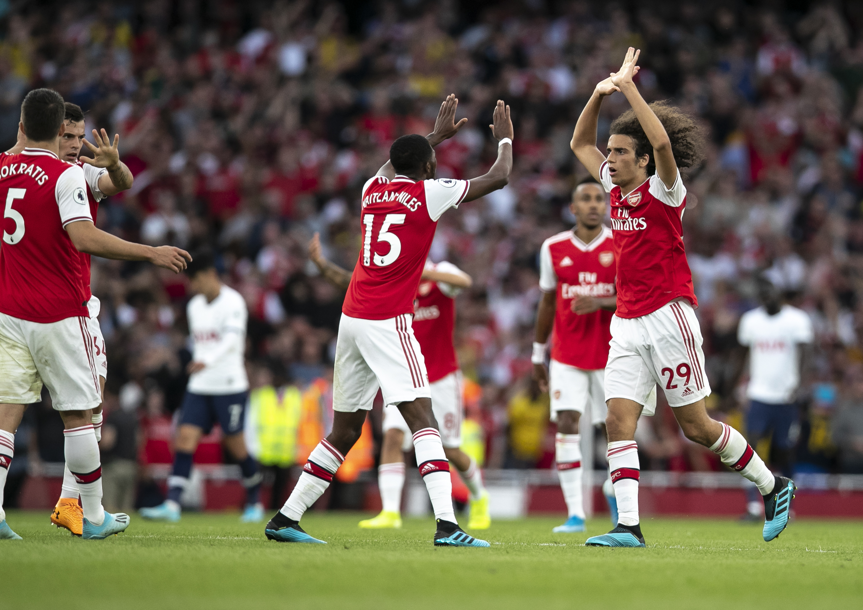 中超球队阵容分析：武汉三镇近期变化,（武汉三镇阵容最新动向：近期变化深度解读）