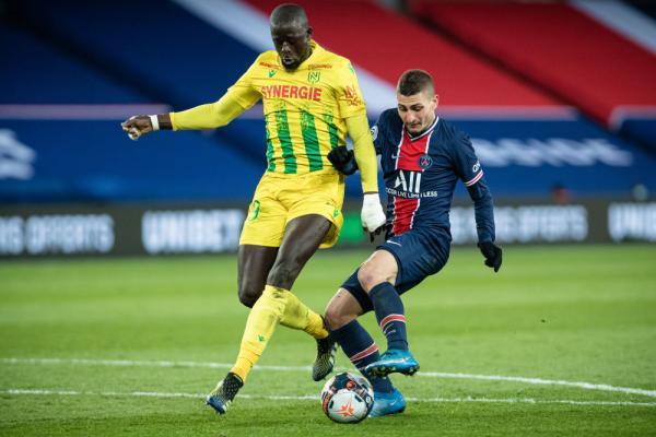 乌迪内斯2-0帕尔马，扎尼奥洛破门，凯南-戴维斯锦上添花（乌迪内斯2-0击败帕尔马：扎尼奥洛先拔头筹，凯南-戴维斯锁定胜局）