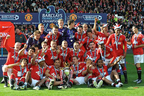 孔帕尼：不关注本菲卡与格雷罗的传闻，任何转会只会内部讨论（孔帕尼：不理会本菲卡与格雷罗传闻，转会事宜仅在内部讨论）